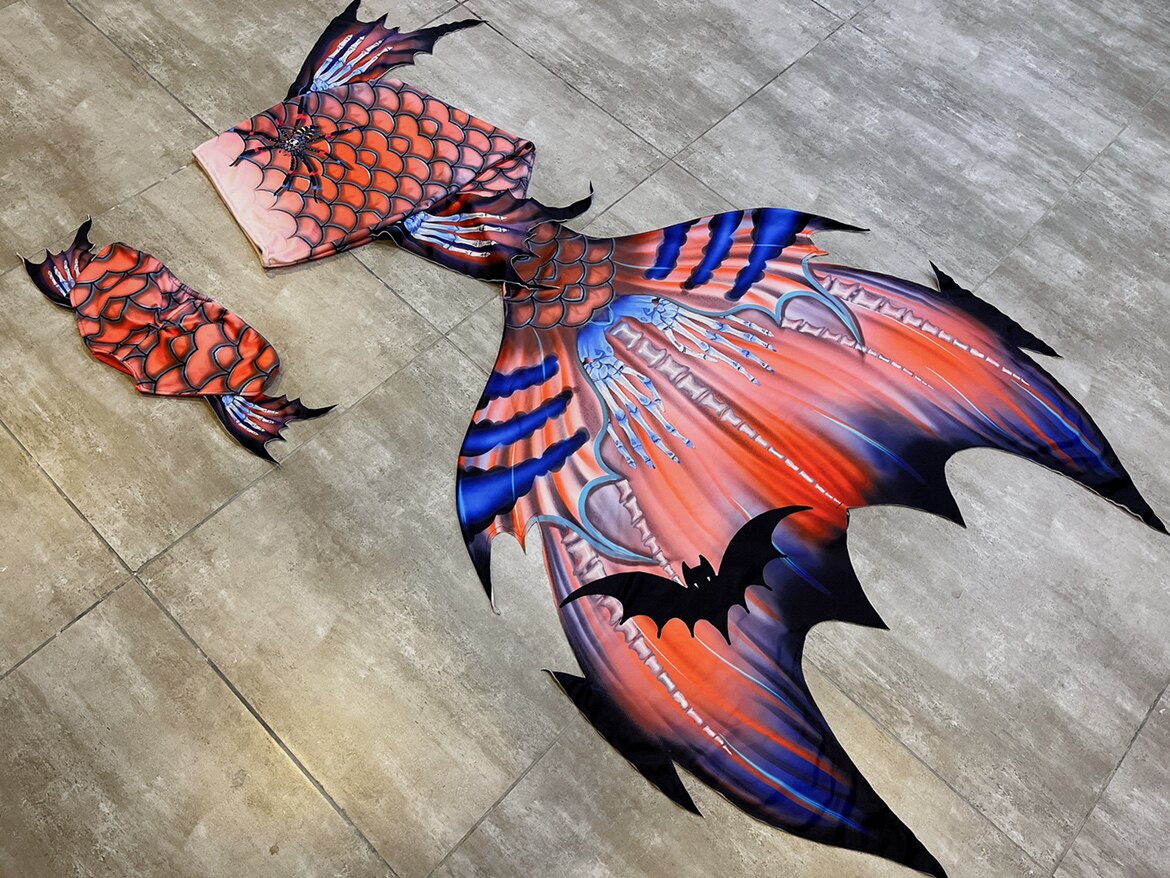 Oryginalny męski i żeński stró – Aquarium recenzja i cena